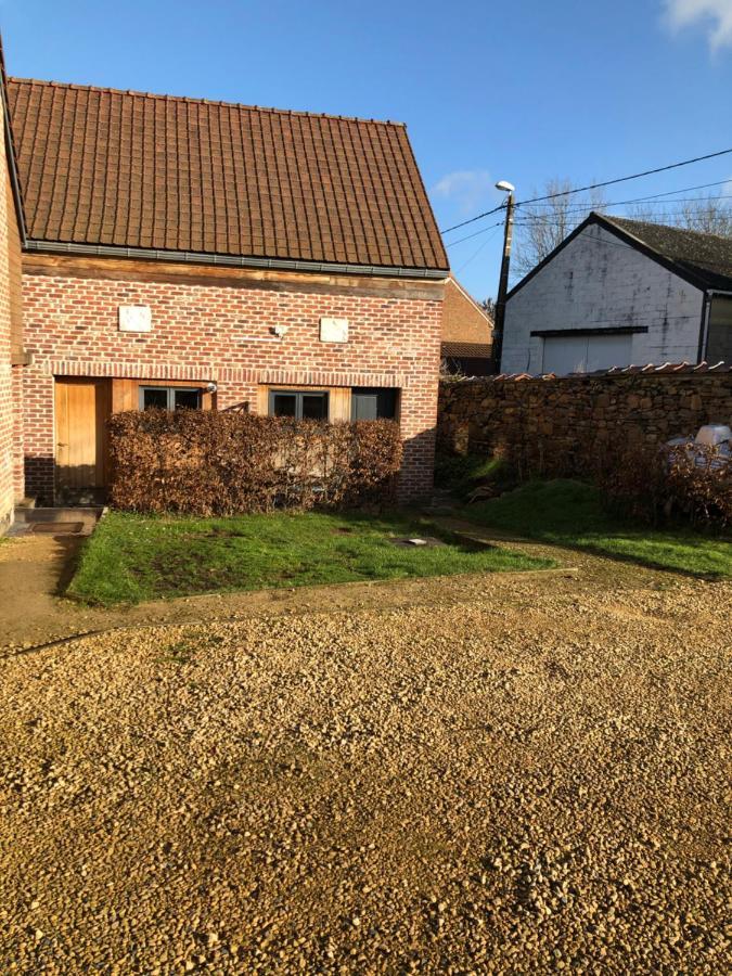 Appartement Lumineux Et Calme Jodoigne Bagian luar foto